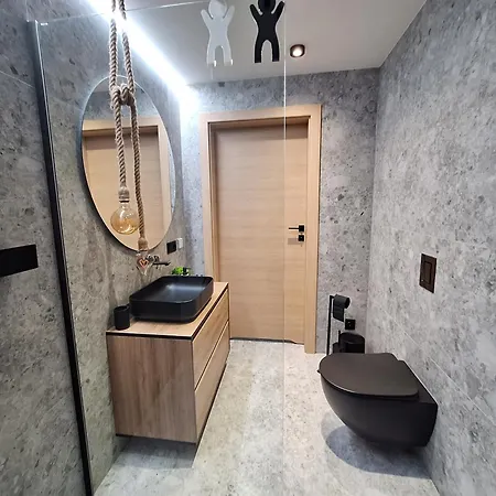 Hyrca Apartment