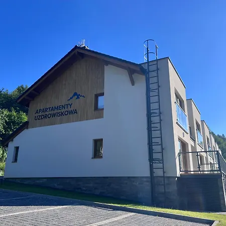 Hyrca Apartament *